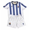 Real Sociedad Hemmaställ Barn 2025-26 Korta ärmar (+ Korta byxor) Real Sociedad Hemmaställ Barn 2025-26 Korta ärmar (+ Korta byxor)